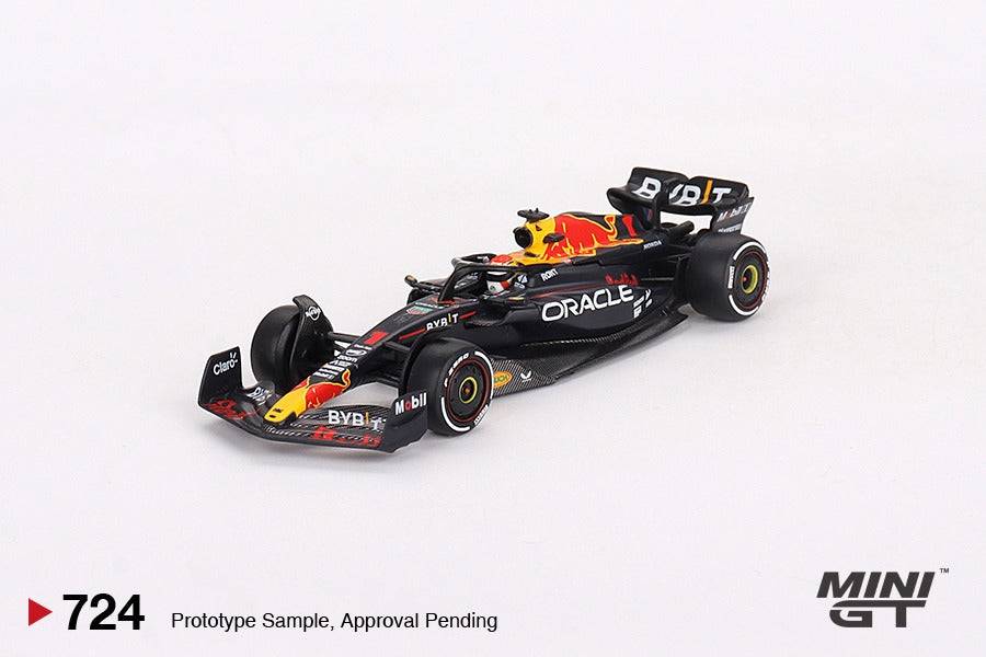 (PRE-ORDER) Mini GT 1:64 Oracle Red Bull Racing RB19 #1 Max Verstappen 2023 F1 2023 Bahrain GP Winner MGT00724-L