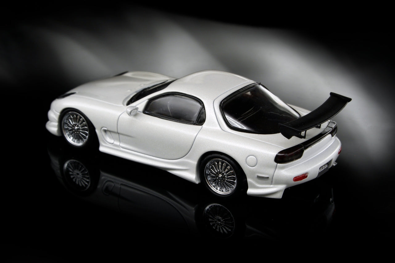 PRE-ORDER Mortal 1:64 Veilside Mazda RX7 GT WING White