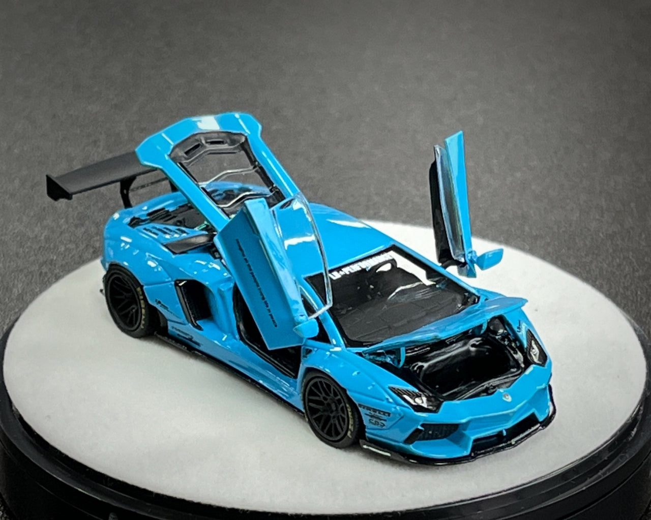 PRE-ORDER PGM 1:64 Lamborghini LBWK LP700 Blue Luxury w/ Turntable