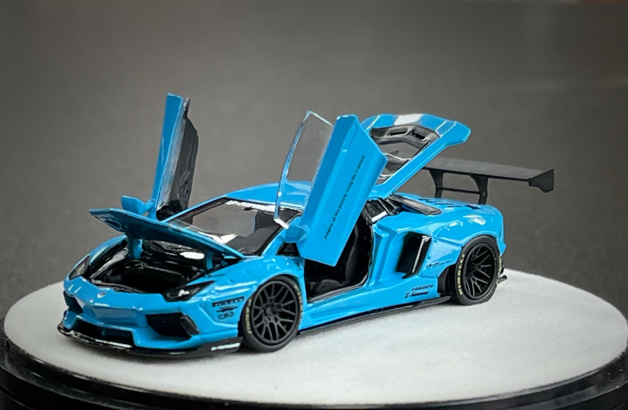 PRE-ORDER PGM 1:64 Lamborghini LBWK LP700 Blue Luxury w/ Turntable