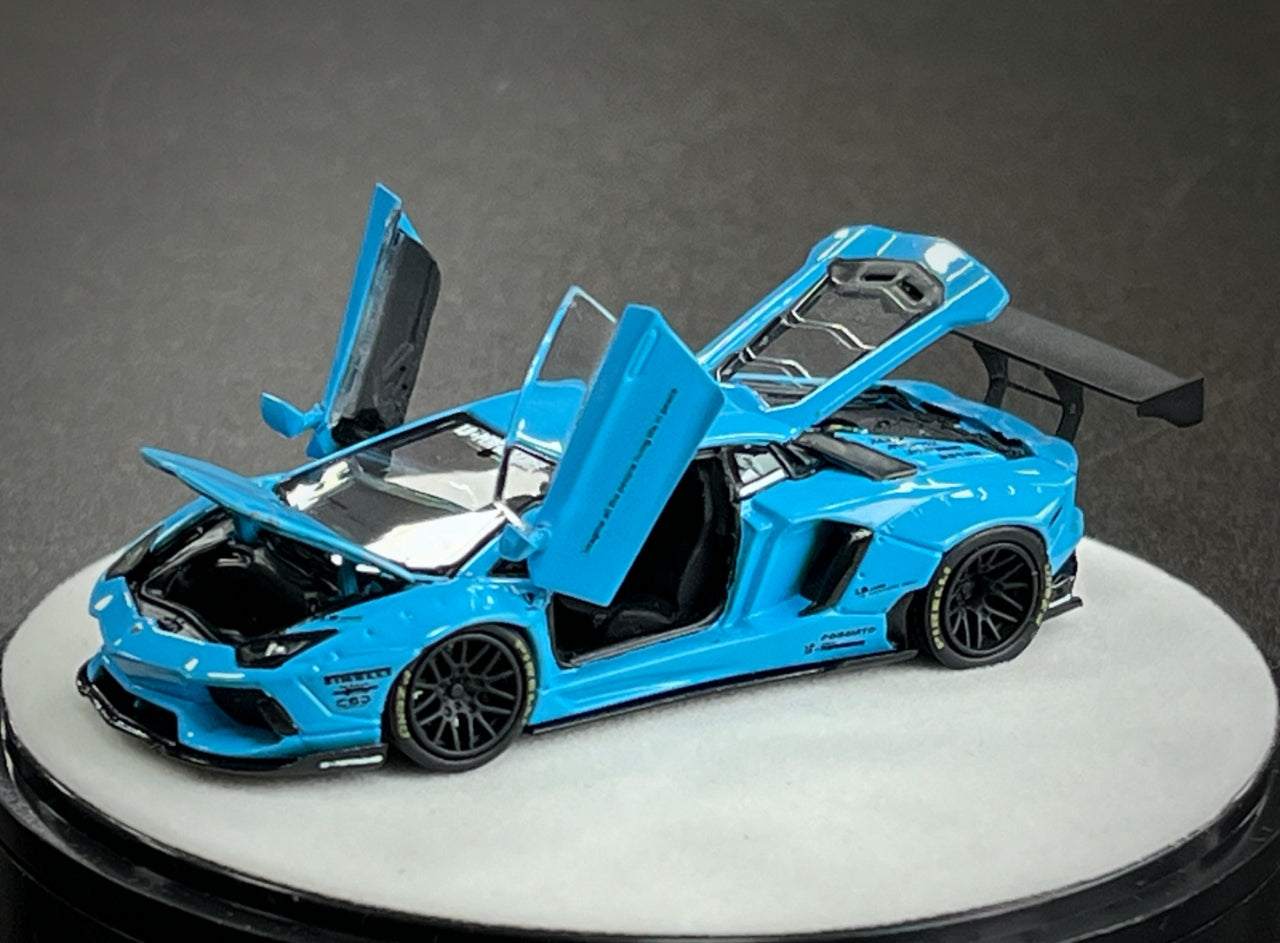 PRE-ORDER PGM 1:64 Lamborghini LBWK LP700 Blue Luxury w/ Turntable