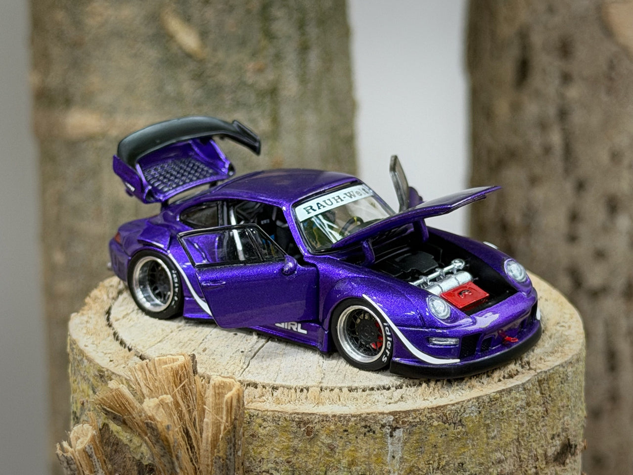 PRE-ORDER PGM 1:64 Porsche RWB993, Purple