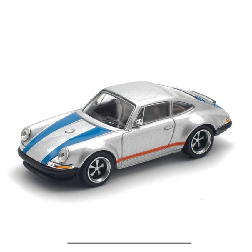 PRE-ORDER Pop Race 1:64 Porsche Singer Silver/Blue