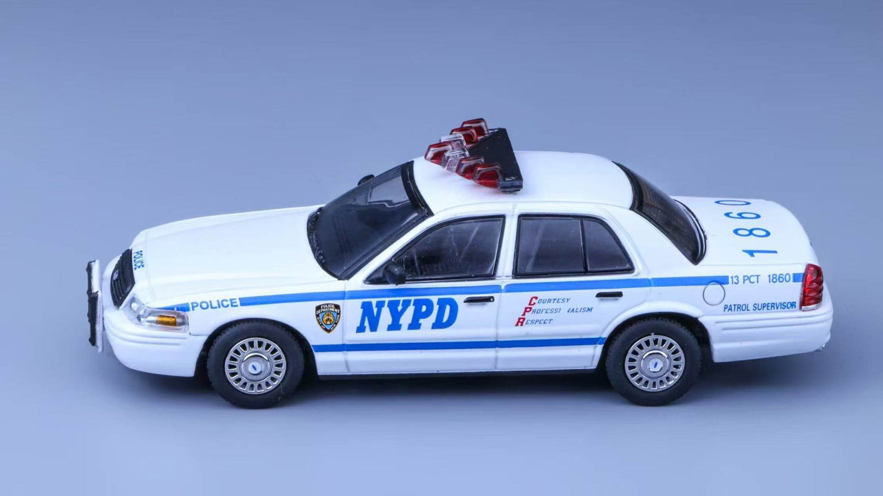 PRE-ORDER Rollin 1:64 Ford Crown Victoria NYPD Patrol Supervisor