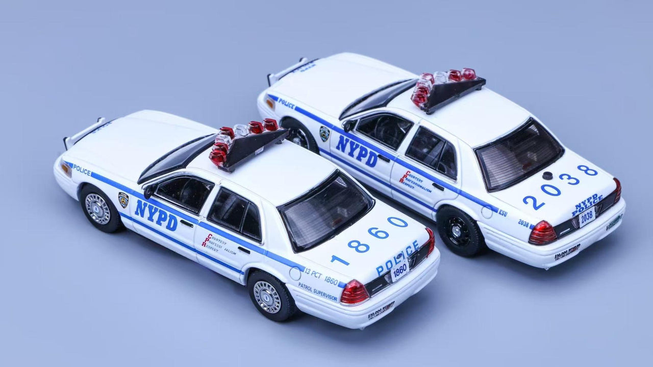 PRE-ORDER Rollin 1:64 Ford Crown Victoria NYPD Patrol Supervisor