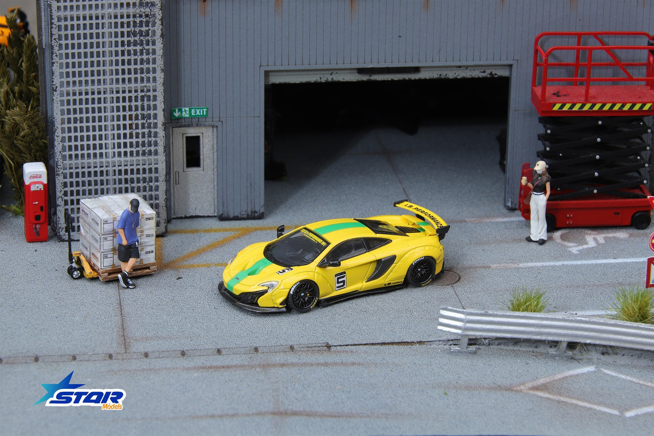 PRE-ORDER Star Model 1:64 Mclaren 650S