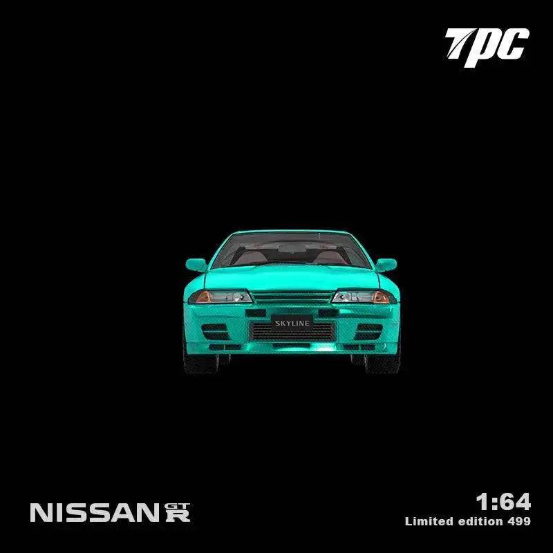 PRE-ORDER TPC 1:64 Nissan Skyline GTR R32 w/ Opening Hood Carbon Green