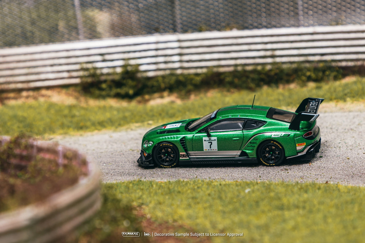 PRE-ORDER Tarmac Works 1:64 Bentley Continental GT3, Blancpain GT Series 2018, Testing Livery