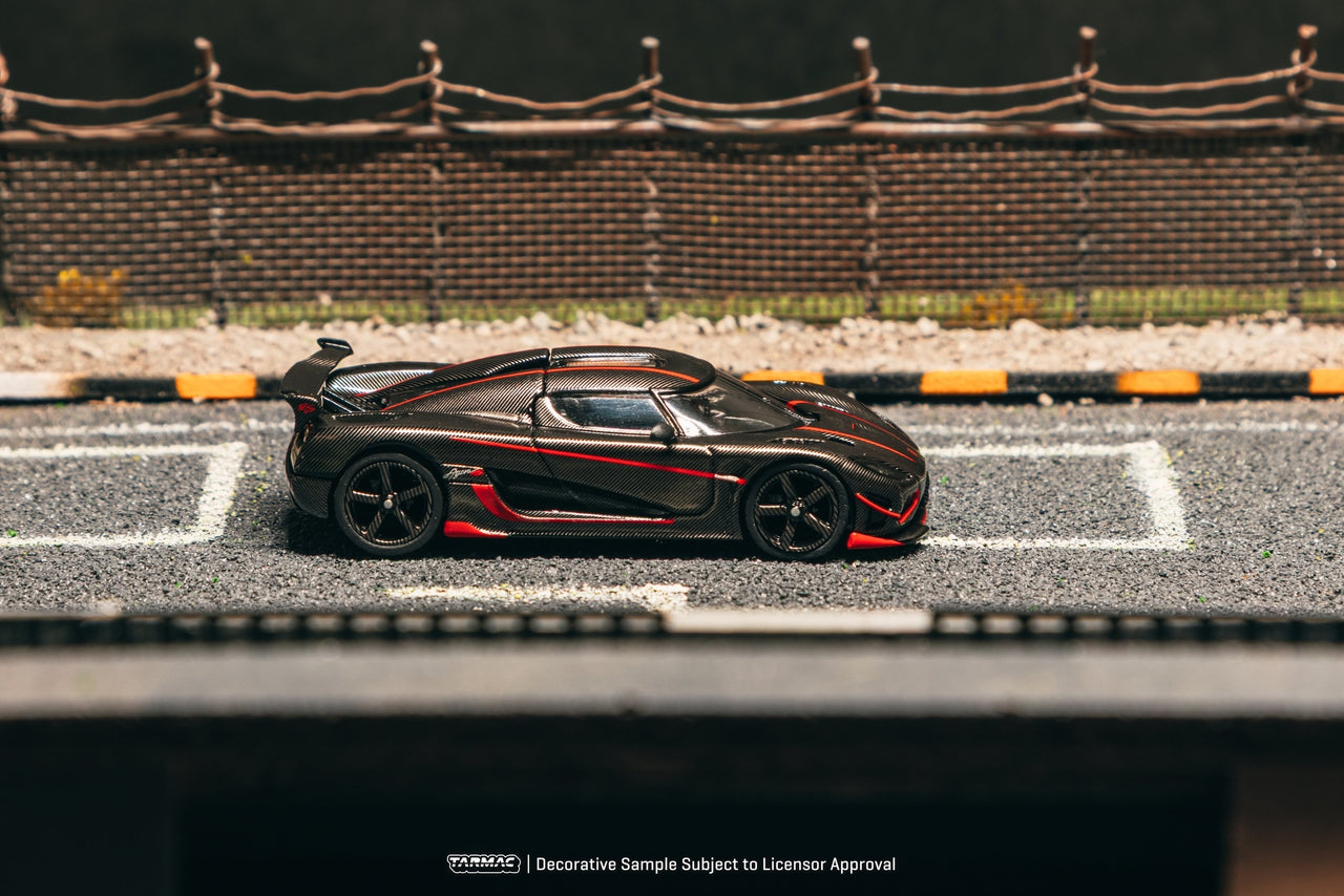 Tarmac Works 1:64 Koenigsegg Agera RS, Black Carbon Fiber
