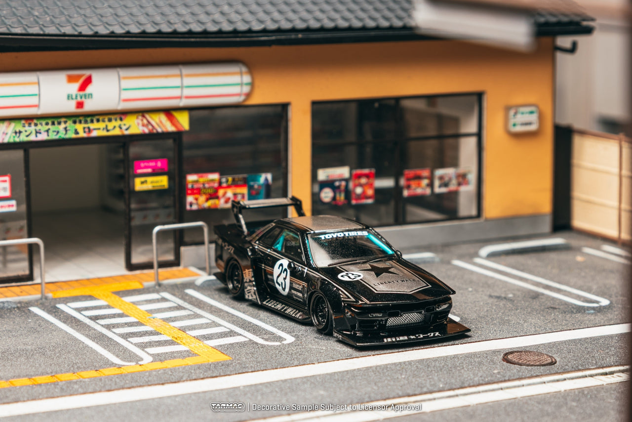 PRE-ORDER Tarmac Works 1:64 LB-KAIDO WORKS Nissan R32 Skyline, Black
