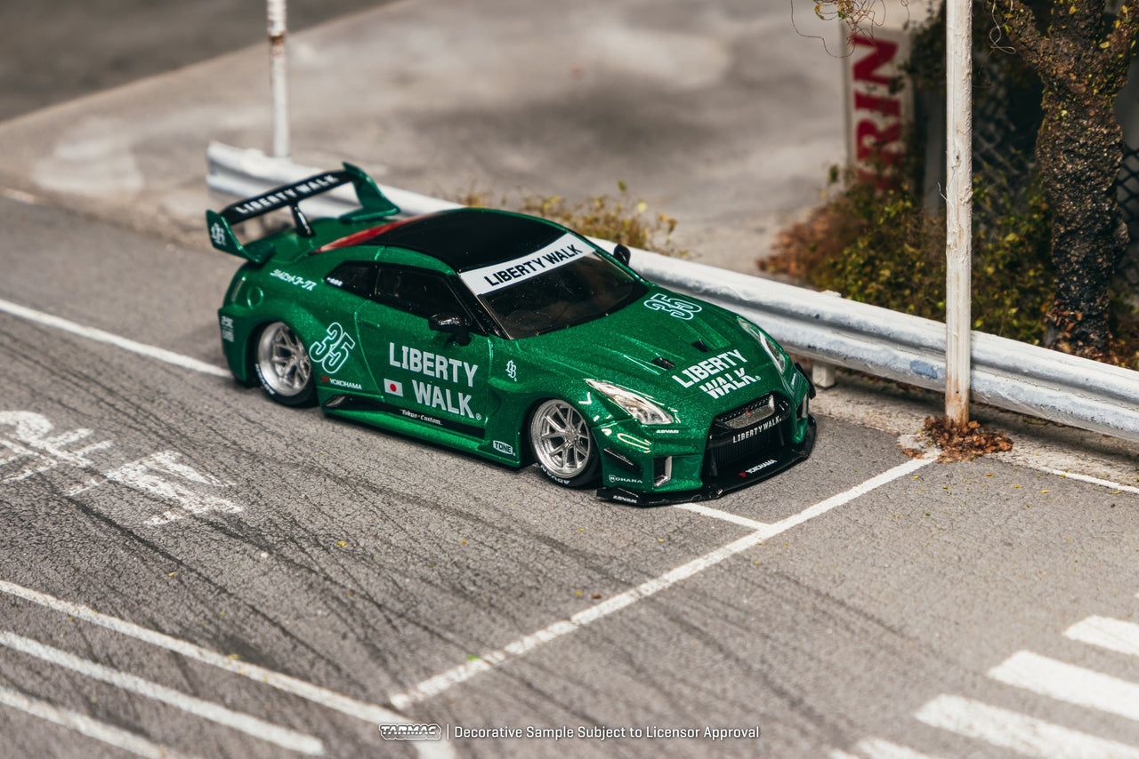 PRE-ORDER Tarmac Works 1:64 LB-Silhouette WORKS GT NISSAN 35GT-RR, Emerald green