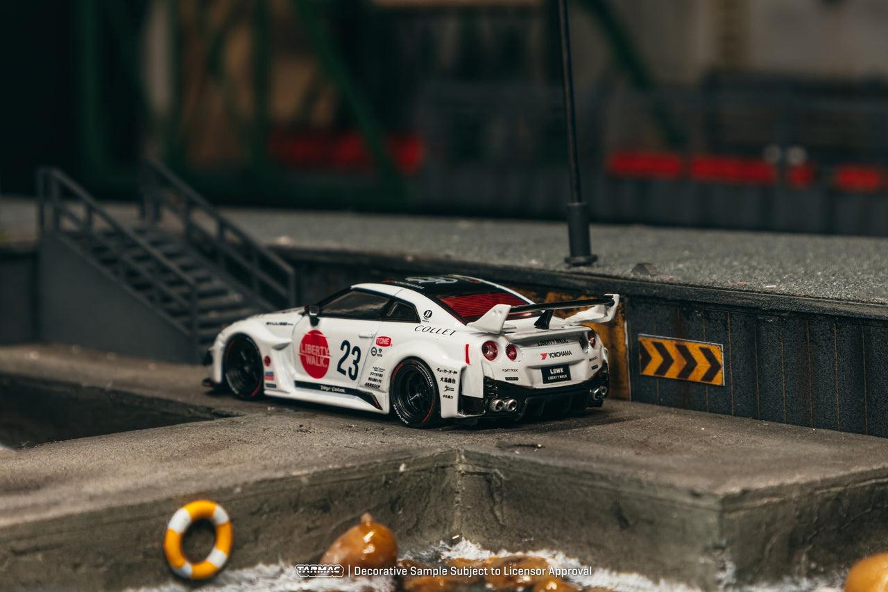 PRE-ORDER Tarmac Works 1:64 LB-Silhouette WORKS GT NISSAN 35GT-RR, White
