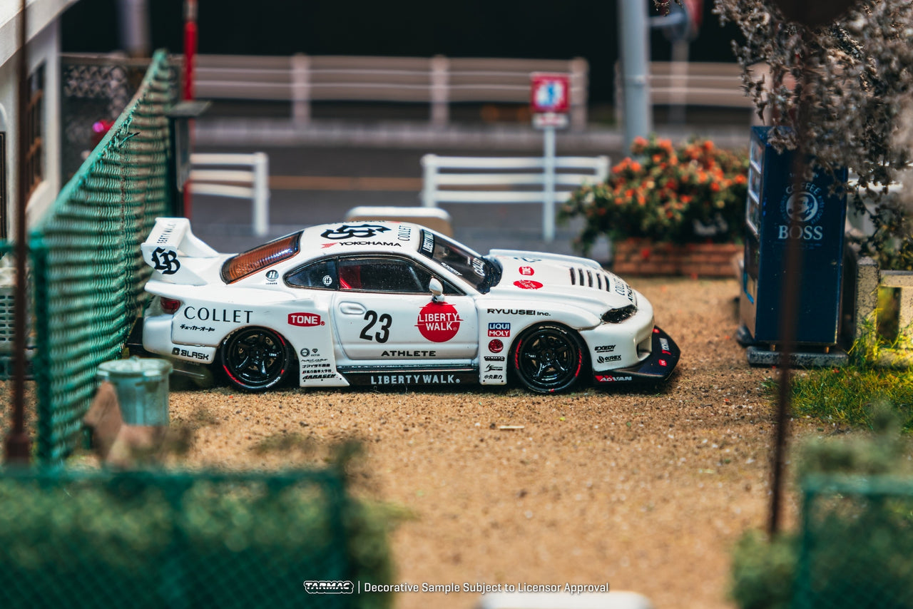 PRE-ORDER Tarmac Works 1:64 LB-Super Silhouette Nissan SILVIA S15 , Drift 2025