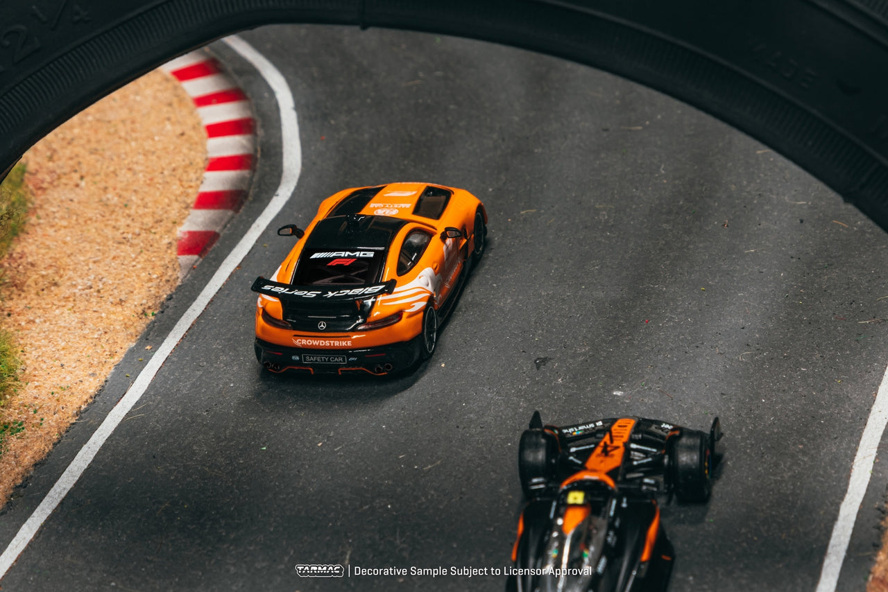 PRE-ORDER Tarmac Works 1:64 Mercedes-Benz AMG GT Black Series, Safety Car of British GP 2025