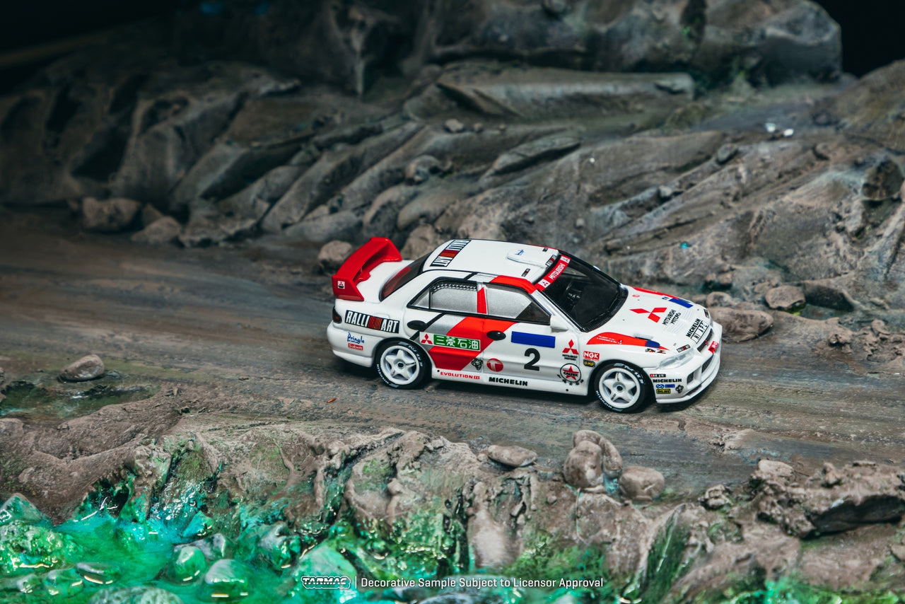 PRE-ORDER Tarmac Works 1:64 Mitsubishi Lancer Evolution III Hong Kong Beijing Rally Winner