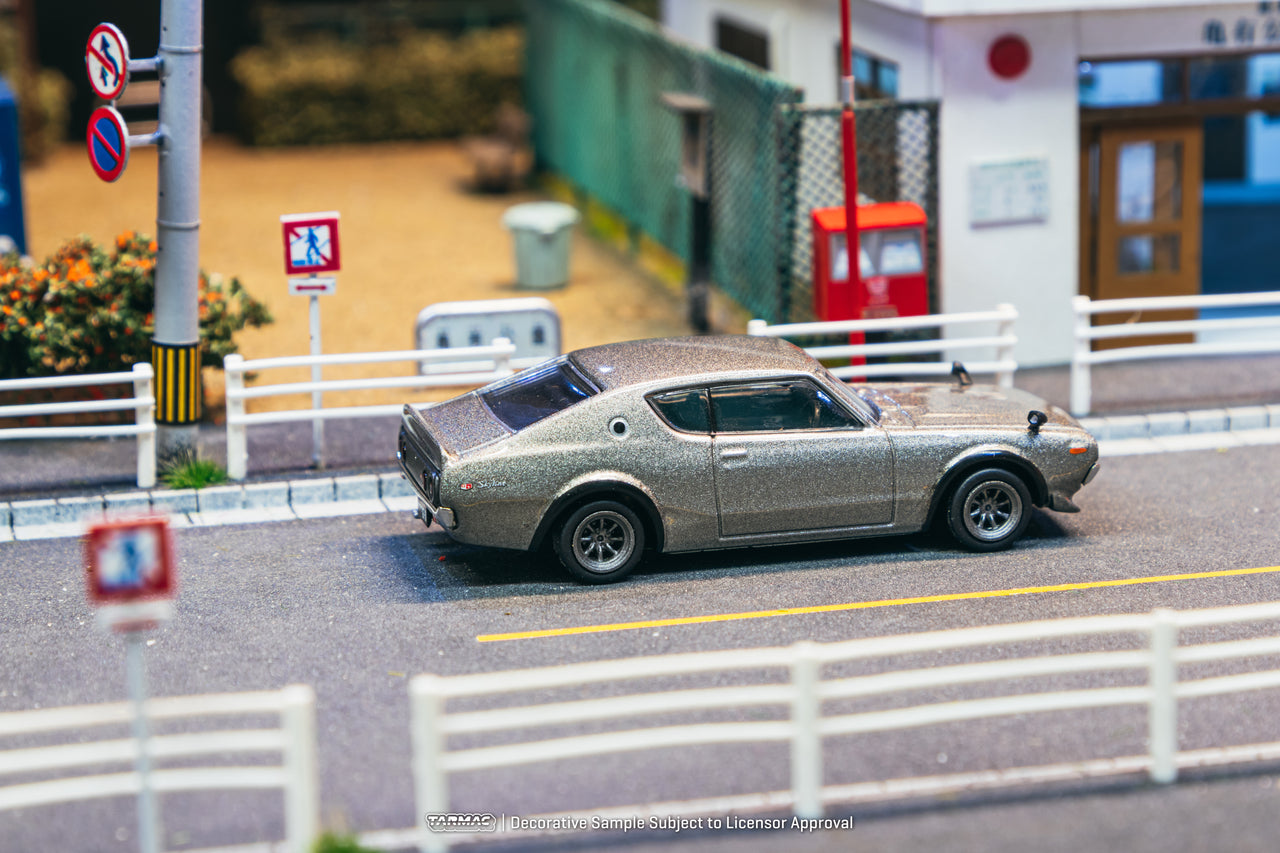 PRE-ORDER Tarmac Works 1:64 Nissan Skyline 2000GT-R KPGC110 , Silver