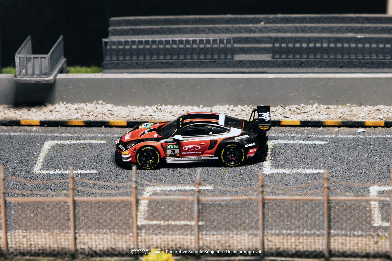 PRE-ORDER Tarmac Works 1:64 Porsche 911 GT3 R, DTM 2026, Bastian Buus