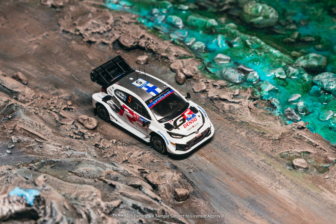 PRE-ORDER Tarmac Works 1:64 Toyota GR YARIS Rally1 HYBRID, Rally Finland 2024 + Trading Cards