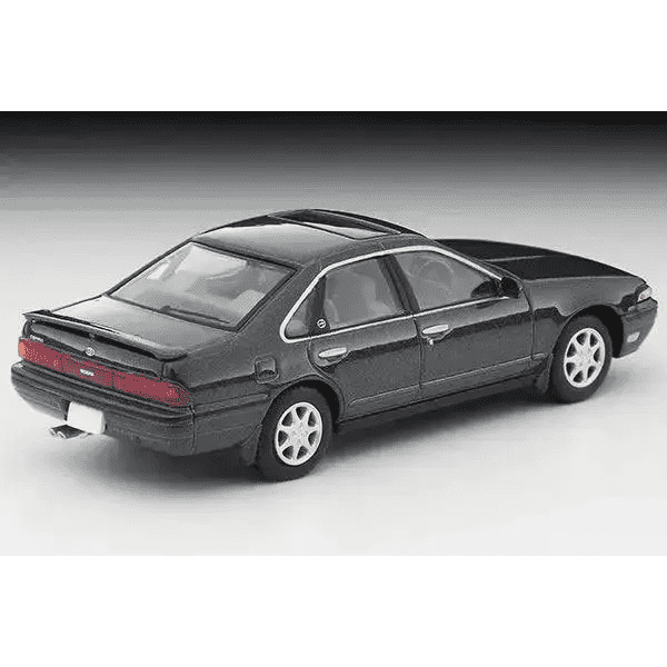 PRE-ORDER Tomica Limited Vintage Neo LV-N319b 1990 Nissan Cefiro Cruising Gray M