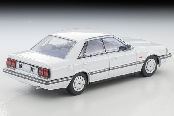 PRE-ORDER Tomica Limited Vintage Neo LV-N351a Nissan Skyline 4-door HT 1800 Passage white 1985 model