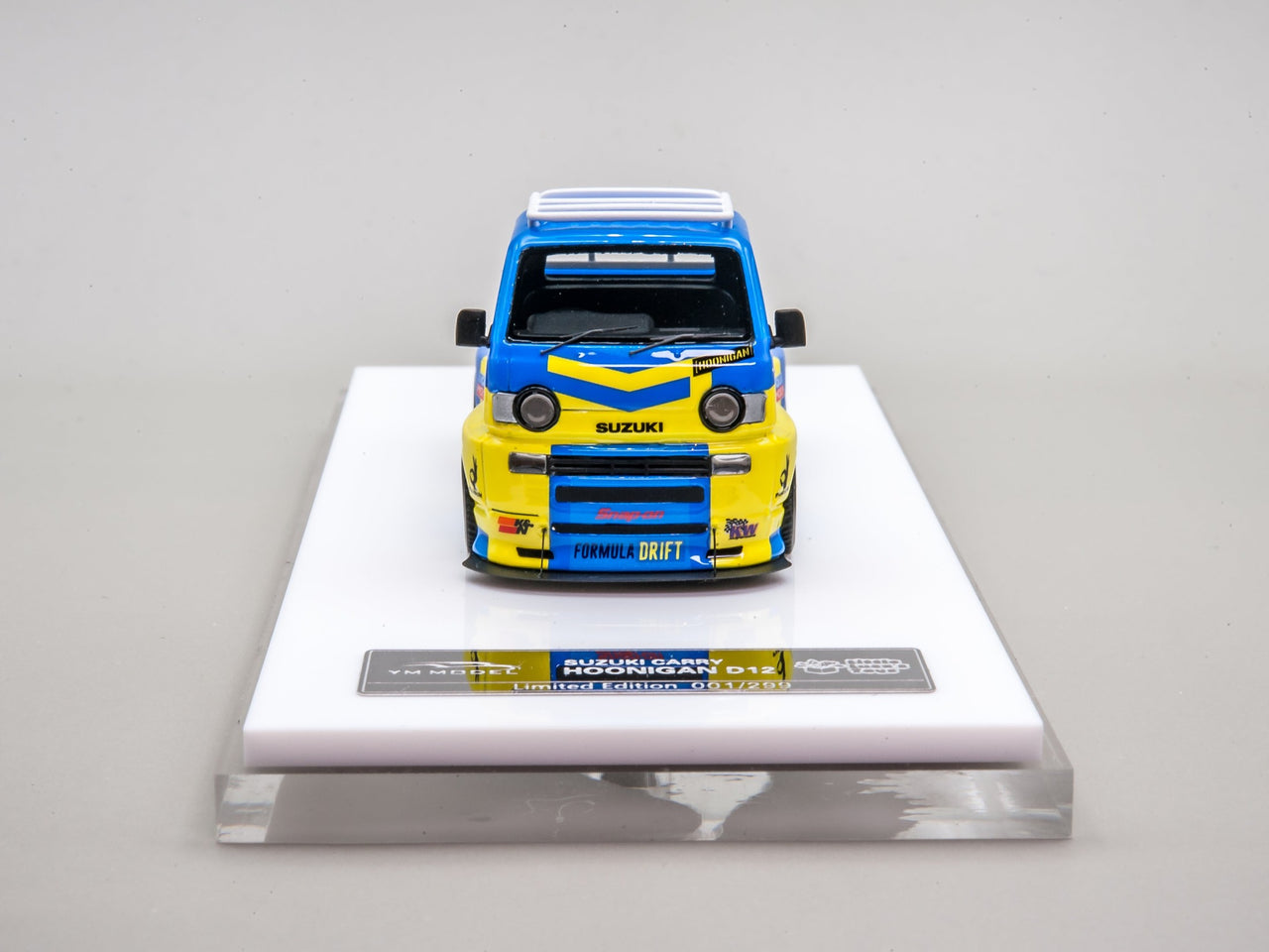 PRE-ORDER YM Model 1:64 Pandem Suzuki Carry D12 Hoonigan Little Luca's Toys Exclusive