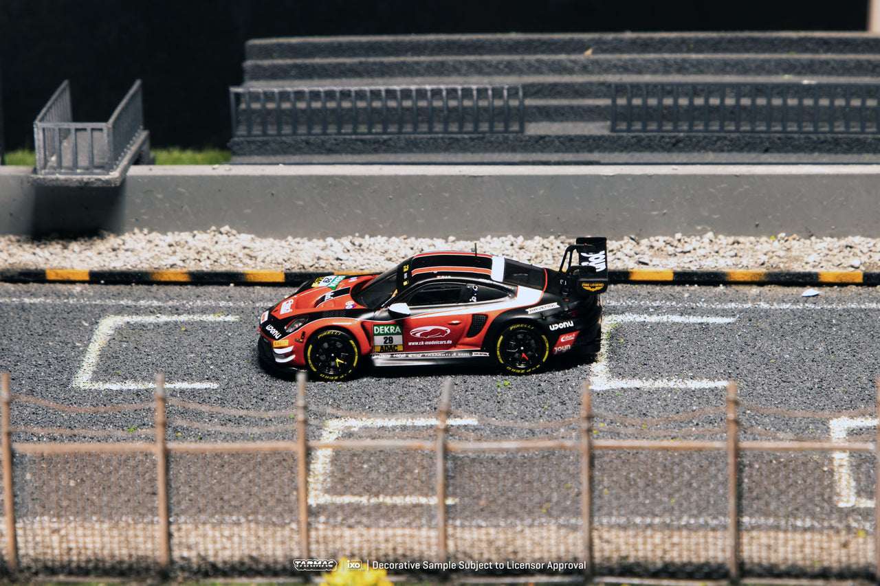 (PRE-ORDER) Tarmac Works 1:64 Porsche 911 GT3 R, DTM 2026, Bastian Buus
