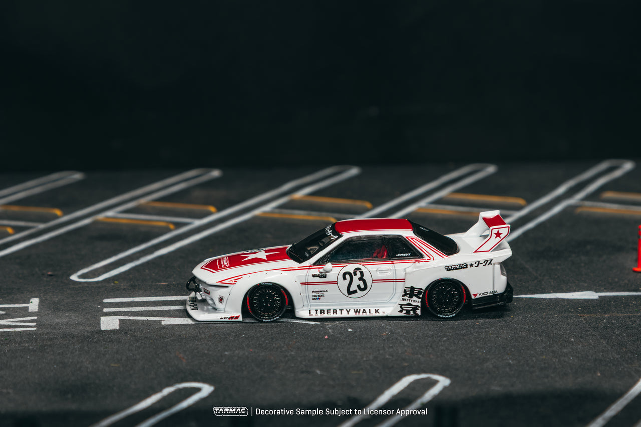 (PRE-ORDER) Tarmac Works 1:64 LB-KAIDO WORKS Nissan R32 Skyline, Tarmac
