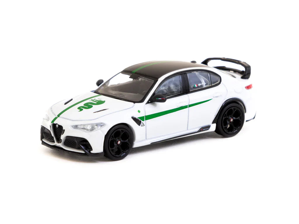 Tarmac Works 1:64 Alfa Romeo Giulia GTAm – White Green