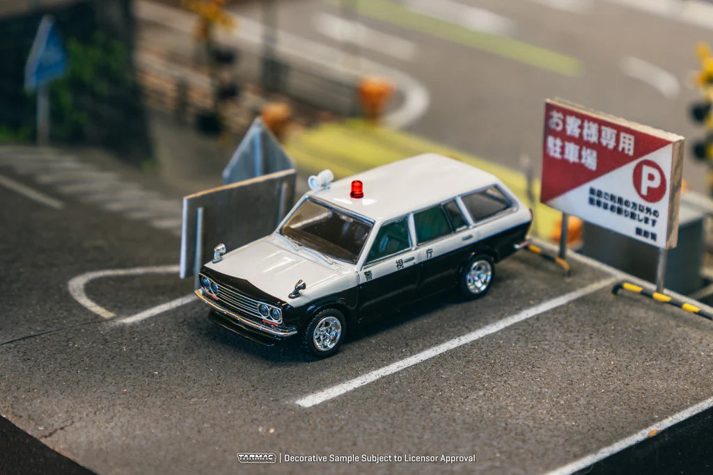 Tarmac Works 1:64 Datsun 510 Bluebird Wagon Jap Police