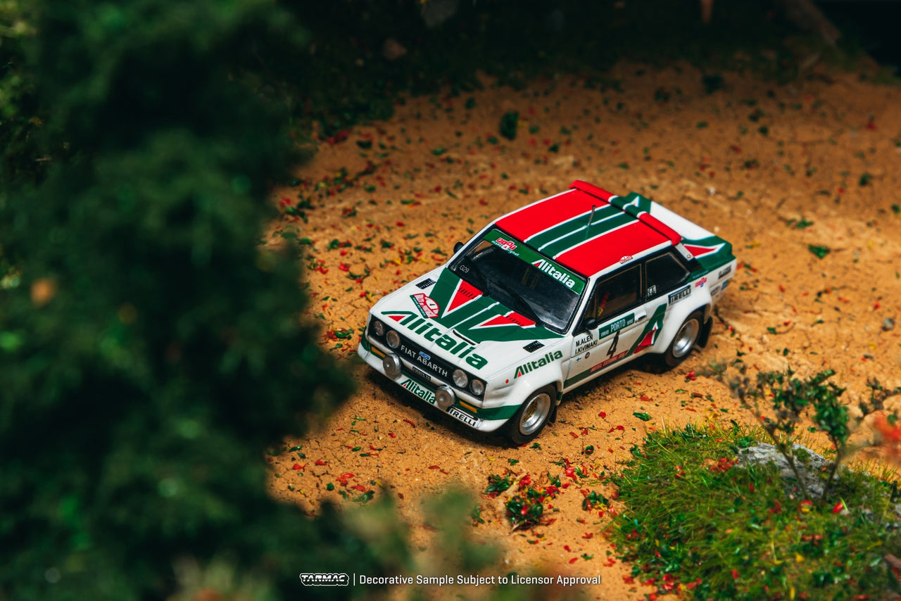Tarmac Works 1:64 FIAT 131 ABARTH Rally, Rallye de Portugal Vinho do Porto 1978 Winner, T64-094-78RP04