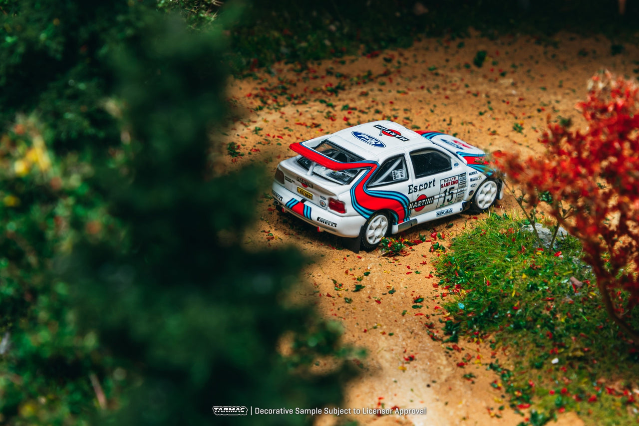 Tarmac Works 1:64 Ford Escort RS Cosworth WRC Rallye Sanremo 1994 T64-081-94RS15