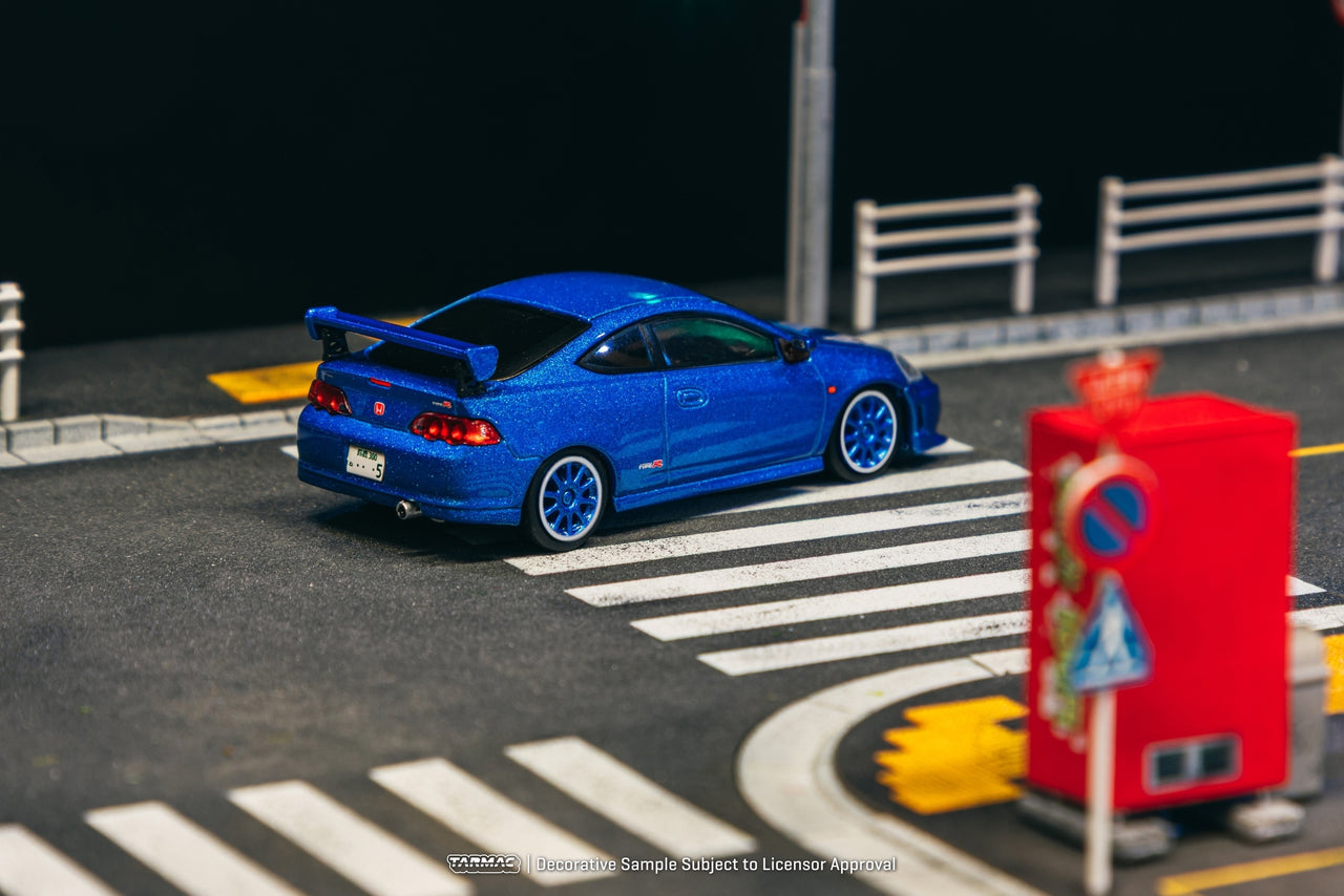 Tarmac Works 1:64 Honda Integra TYPE 2 R DC5 Mugen Metallic Blue