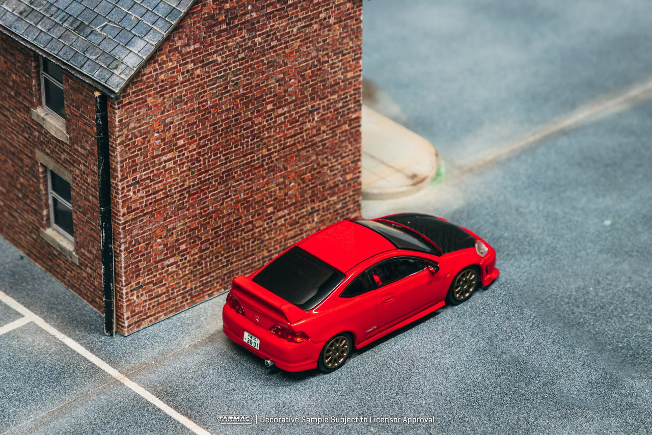 Tarmac Works 1:64 Honda Integra TYPE R DC5 Custom, Red T64R-TL022-RE