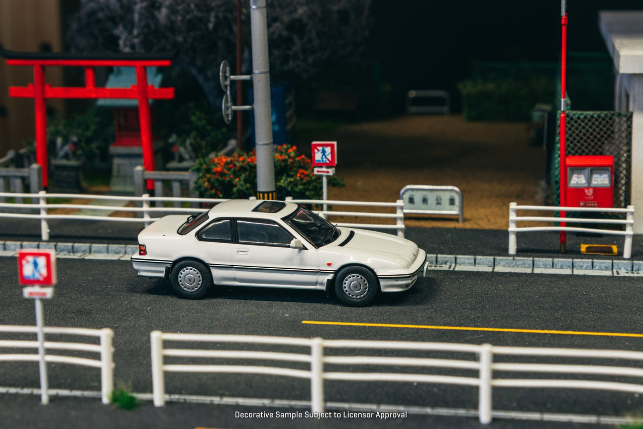 Tarmac Works 1:64 Honda Prelude BA4 White