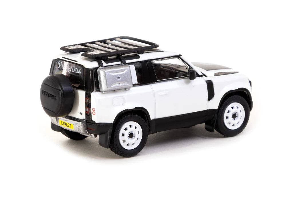 Tarmac Works 1:64 Land Rover Defender 90 Lamley Special Edition White Metallic