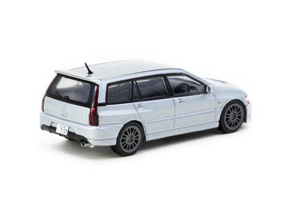 Tarmac Works 1:64 Mitsubishi Lancer Evolution Wagon Silver