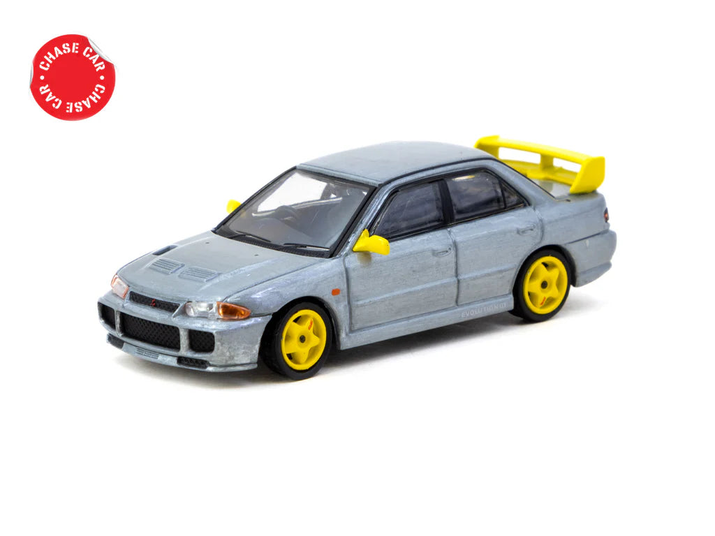 Tarmac Works 1:64 Mitsubishi Lancer GSR Evolution III Yellow w/ Trading Card RAW CHASE