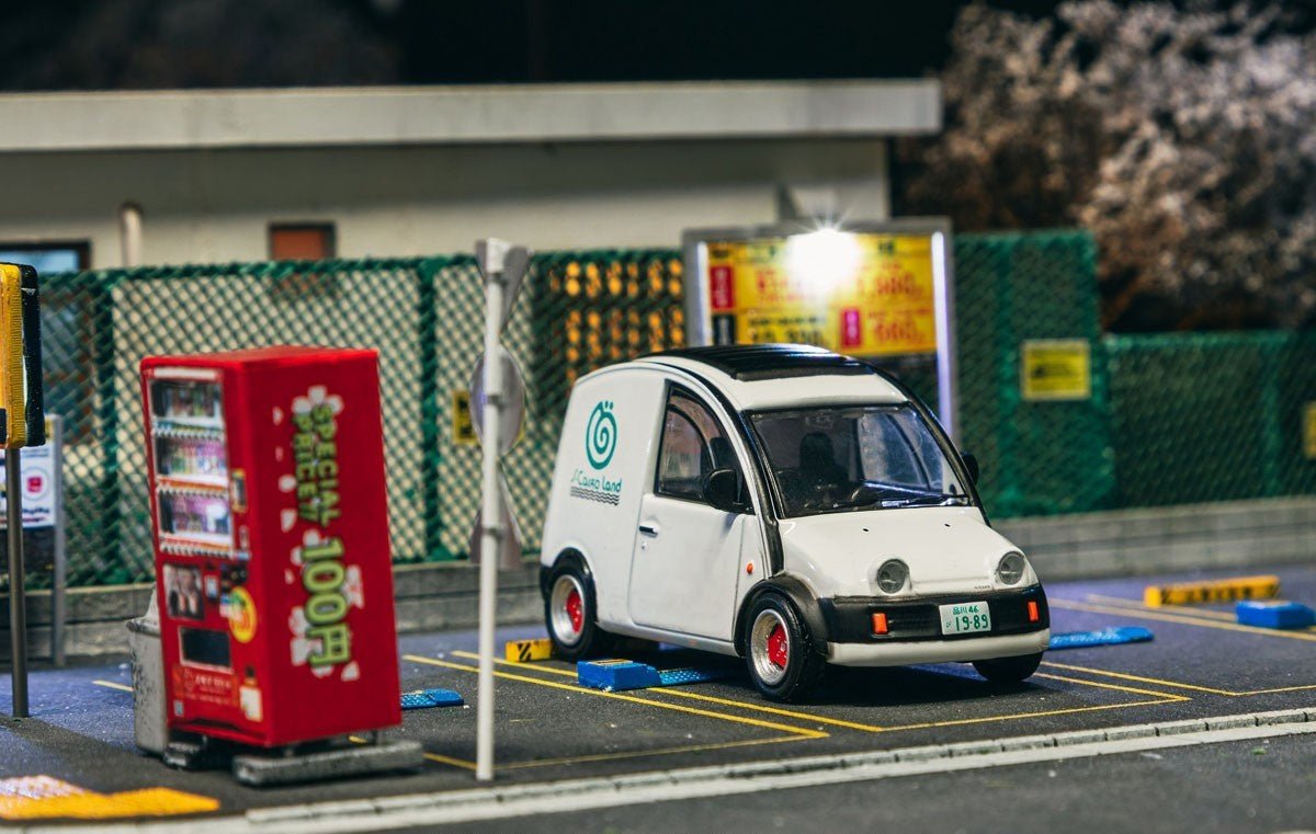 Tarmac Works 1:64 Nissan S Cargo