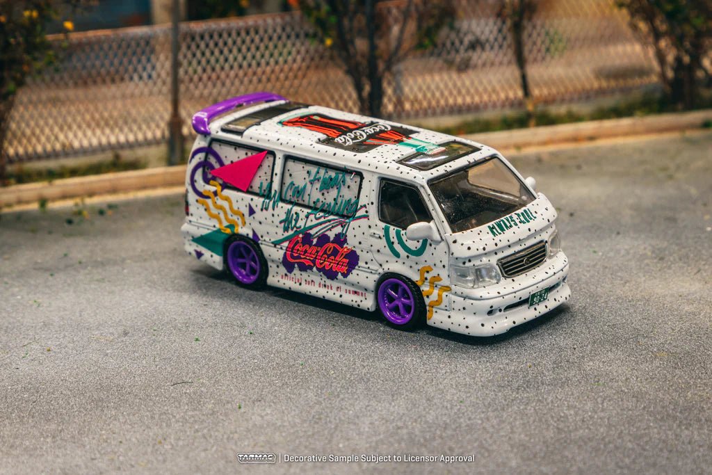 Tarmac Works 1:64 Toyota Hiace Custom Coca Cola Delivery Van