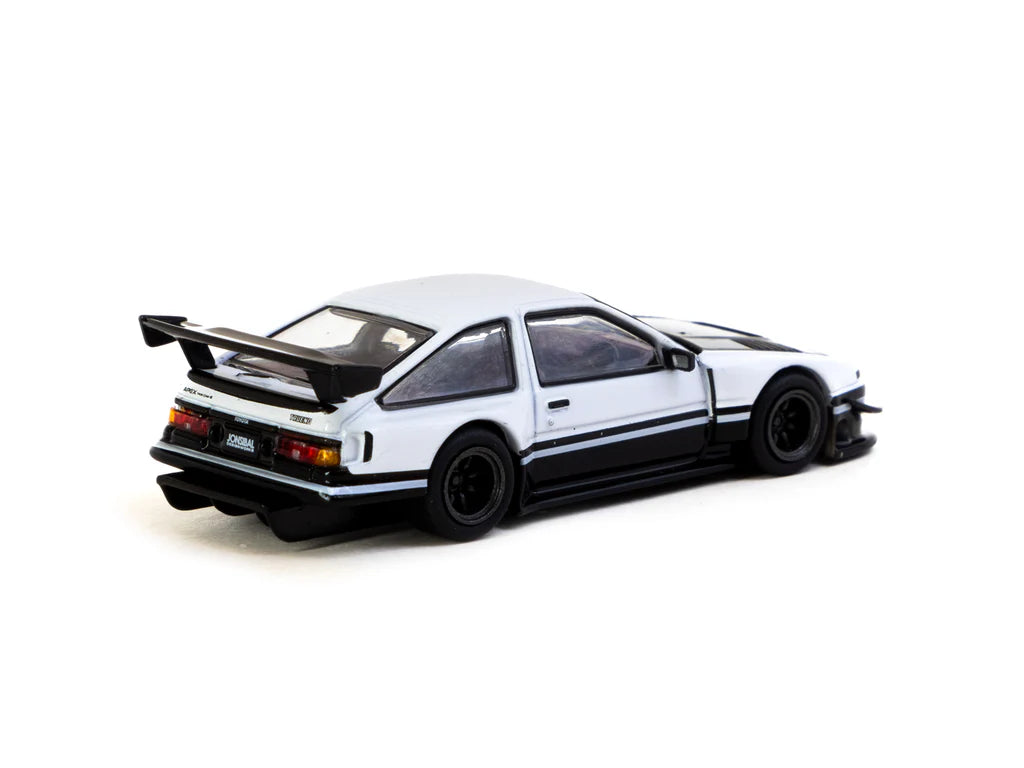 Tarmac Works 1:64 Toyota Sprinter Trueno AE86 Widebody