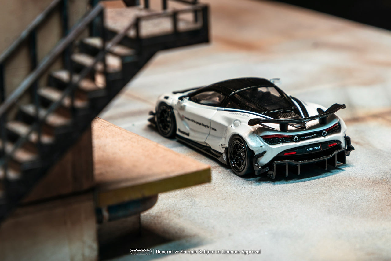Tarmac Works x CM Model 1:64 LB-WORKS Mclaren 720S, White