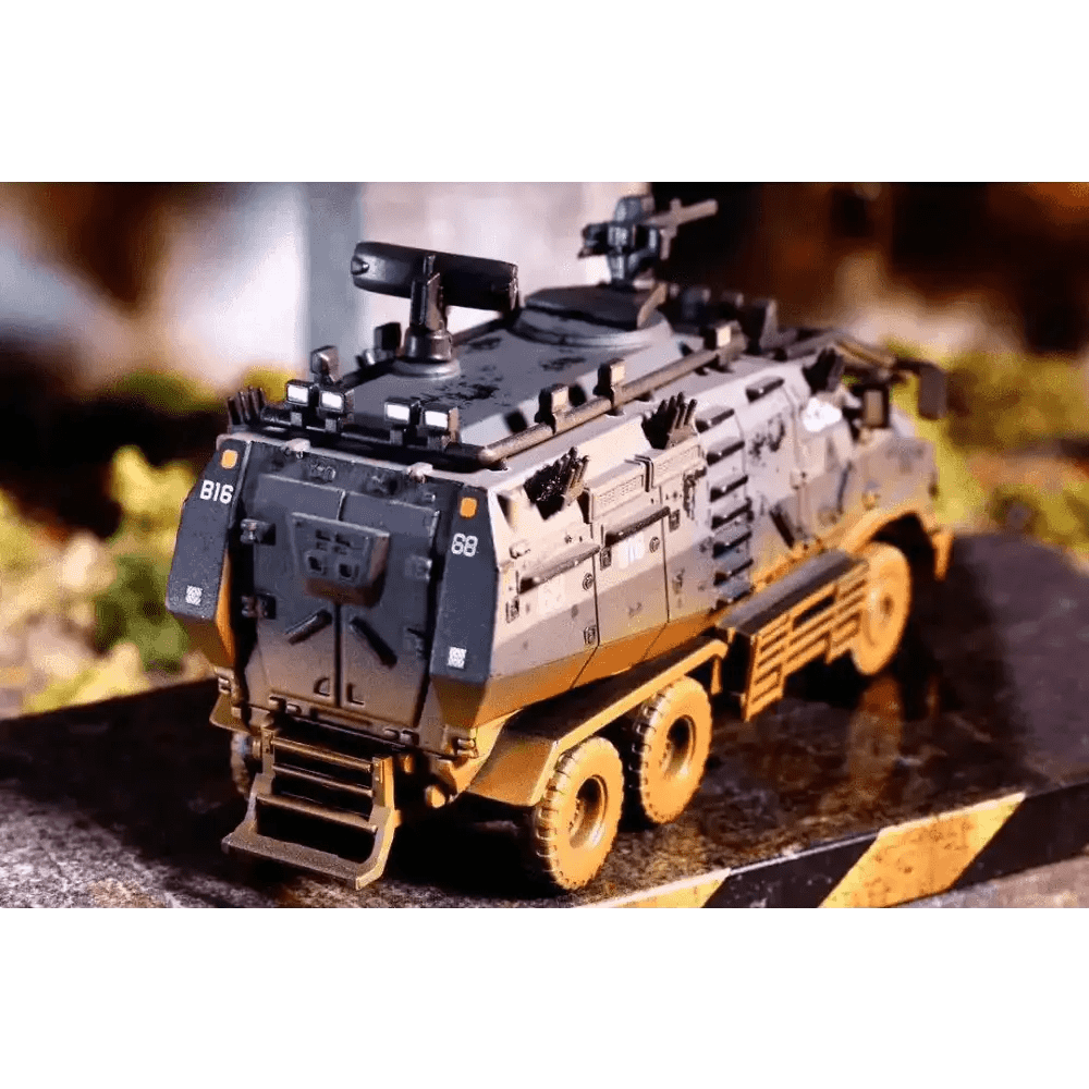 Tiny 1:72 Warriors of Future Armoured Vehicle Mud Weathered B16 MRAP Special Edition