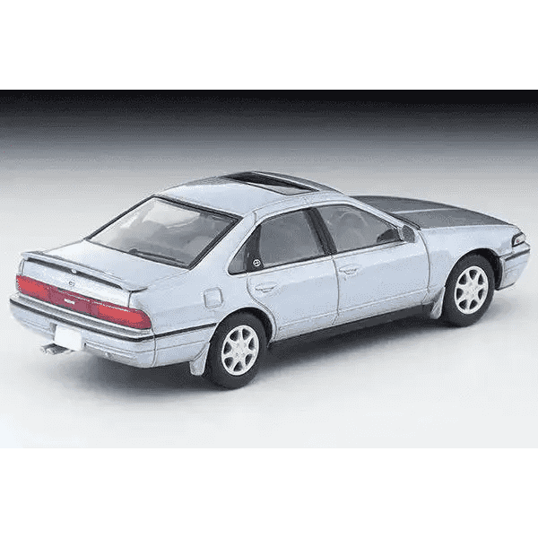 Tomica Limited Vintage Neo LV-N319a 1990 Nissan Cefiro Cruising Purplish Silver