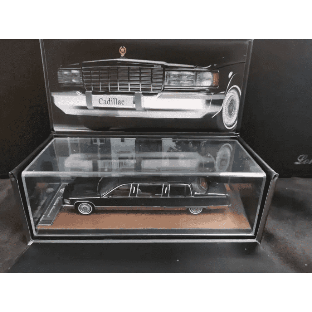 XG 1:64 Cadillac Fleetwood Limousine