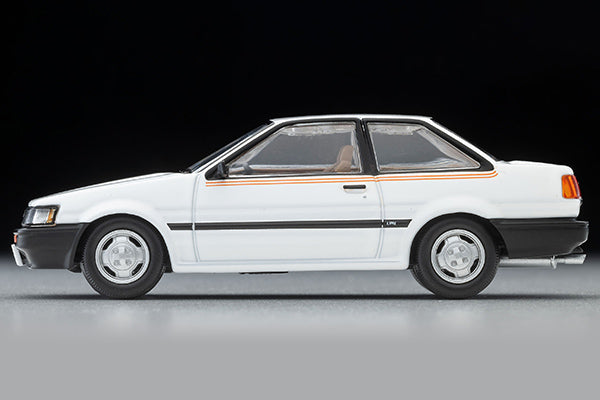 PRE-ORDER LV-N284e Toyota Corolla Levin 2-door lime white 1983 model