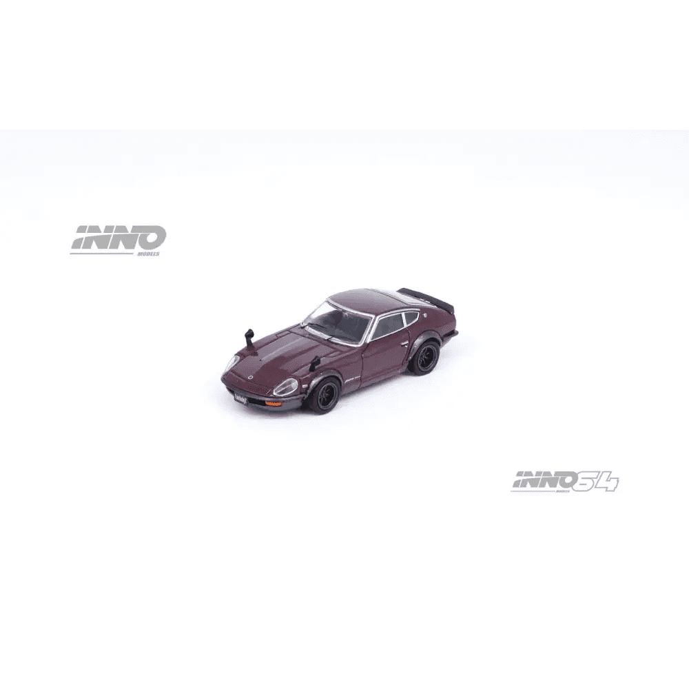 INNO64 1:64 Nissan 240ZG HS30 Maroon