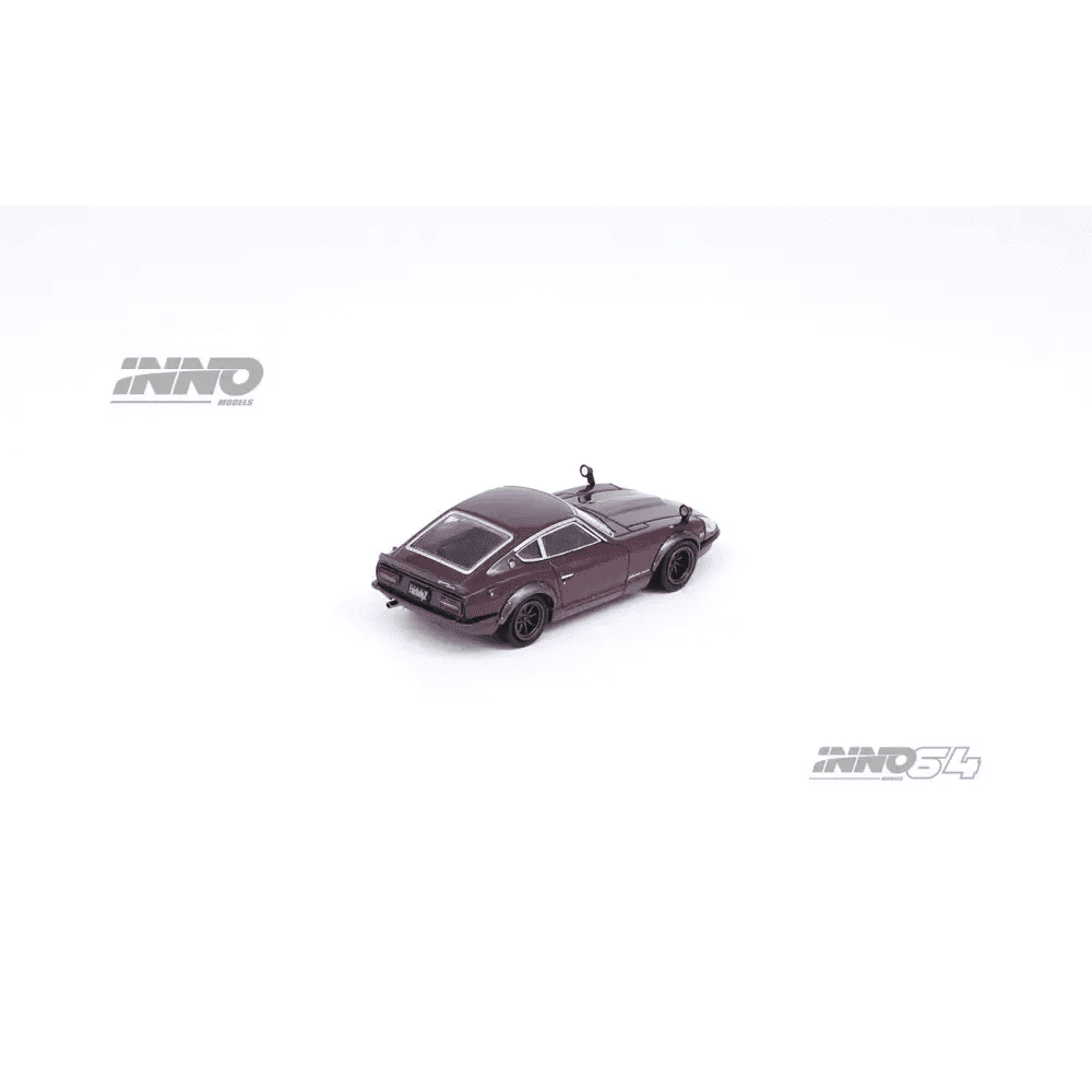 INNO64 1:64 Nissan 240ZG HS30 Maroon