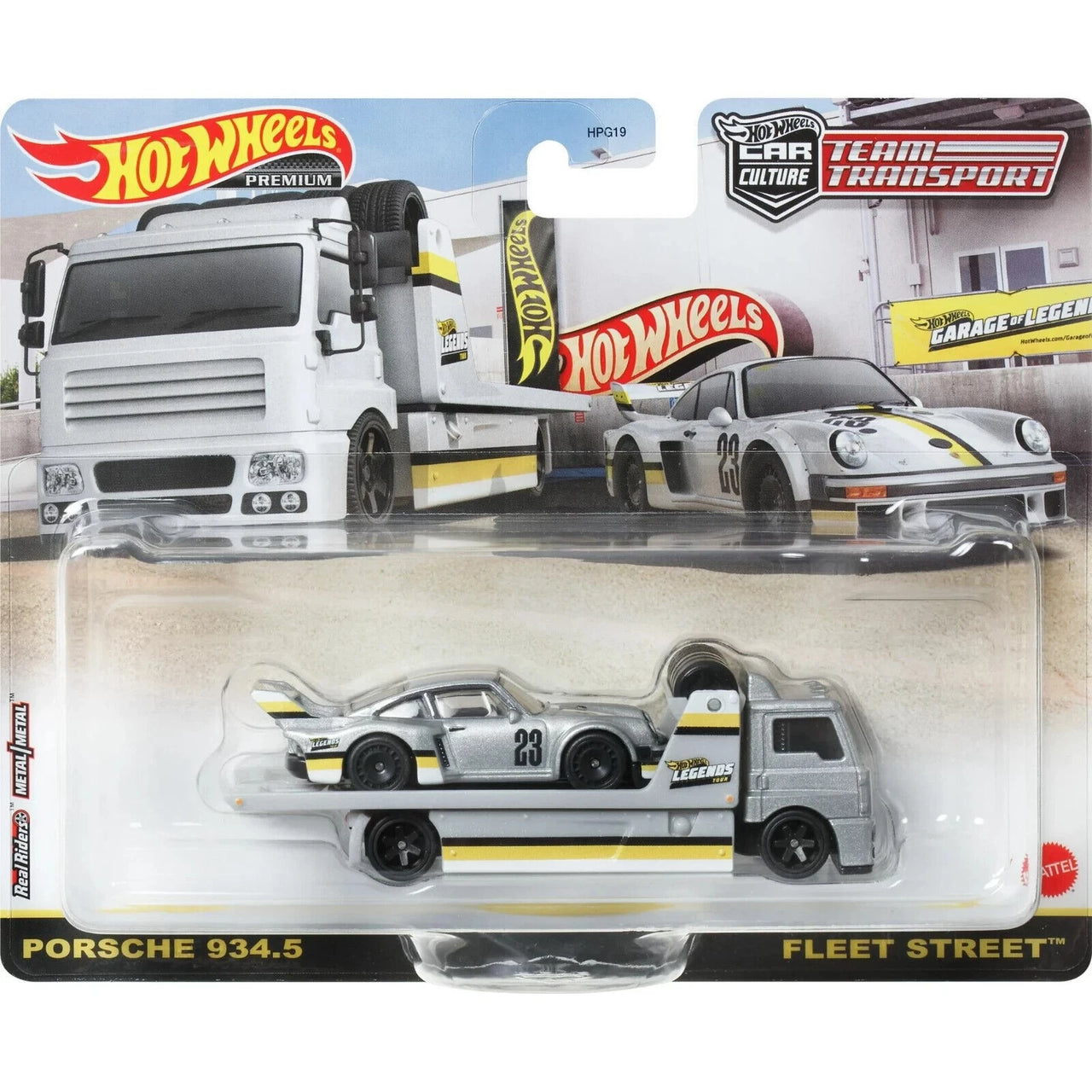 Hot Wheels Premium 1:64 Team Transport Porsche 934.5 Fleet Street