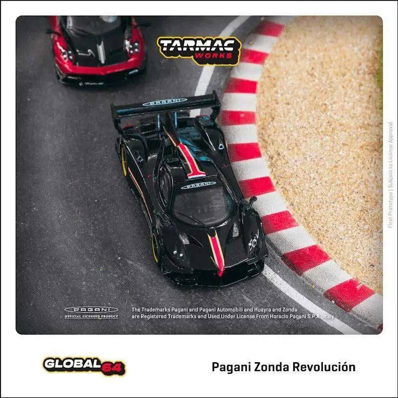 Tarmac Works 1:64 Pagani Zonda Revolución Nero Oro