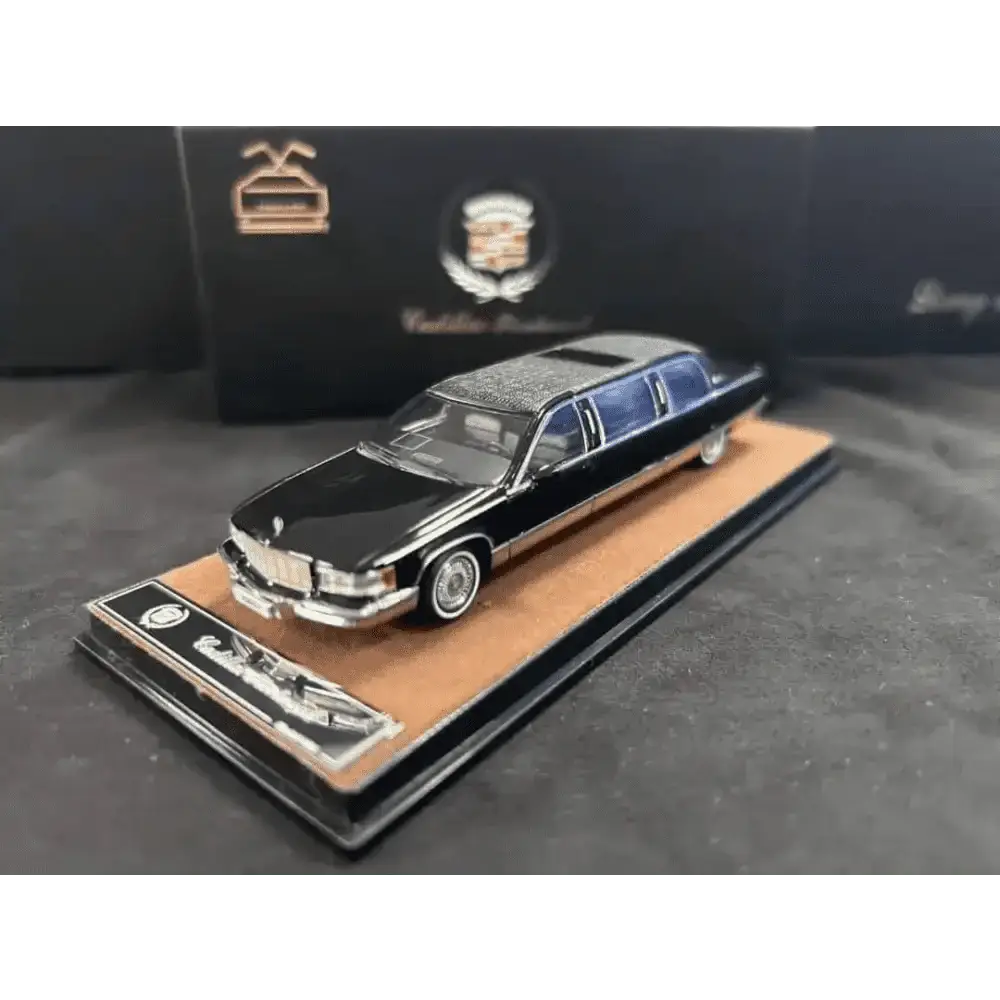 XG 1:64 Cadillac Fleetwood Limousine